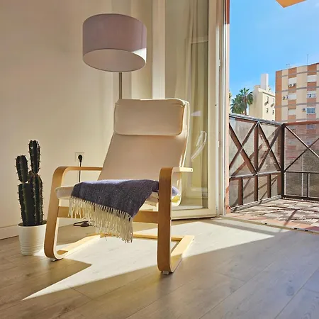 Apartamento Plaza Capuchinos * Málaga